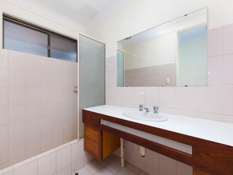 11 Netherby Road, Duncraig WA 6023