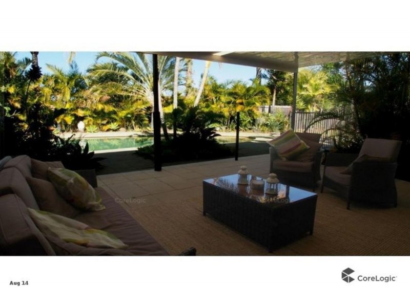 18 Suncrest Court, Parkwood QLD 4214