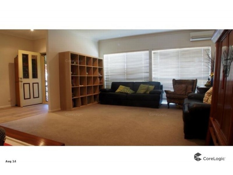 18 Suncrest Court, Parkwood QLD 4214