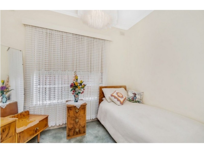 13 Arcadia Avenue, Paradise SA 5075