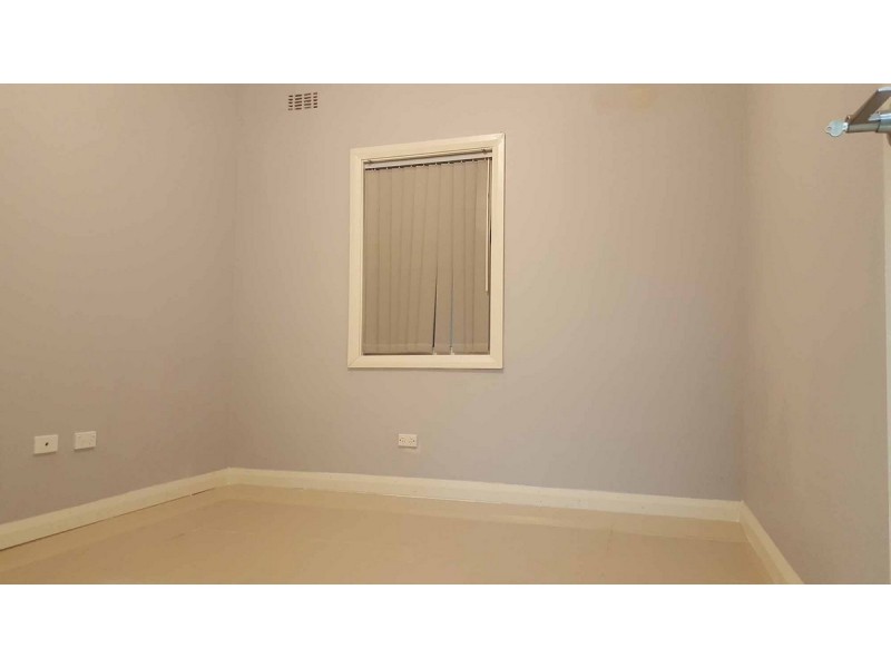 51A Hinkler Avenue, Warwick Farm NSW 2170
