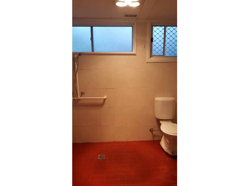 51A Hinkler Avenue, Warwick Farm NSW 2170