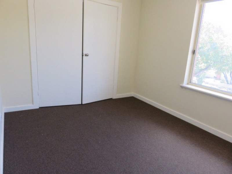 2/15 Park Street, Glandore SA 5037