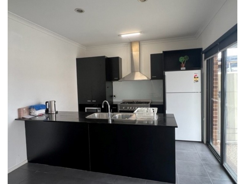 86 Boardwalk Boulevard, Point Cook VIC 3030