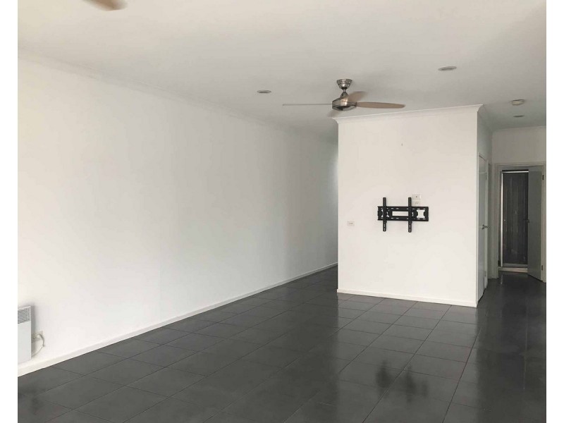 86 Boardwalk Boulevard, Point Cook VIC 3030