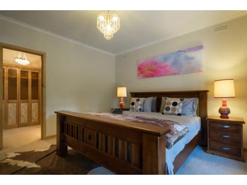 253 Jetty Road, Rosebud VIC 3939