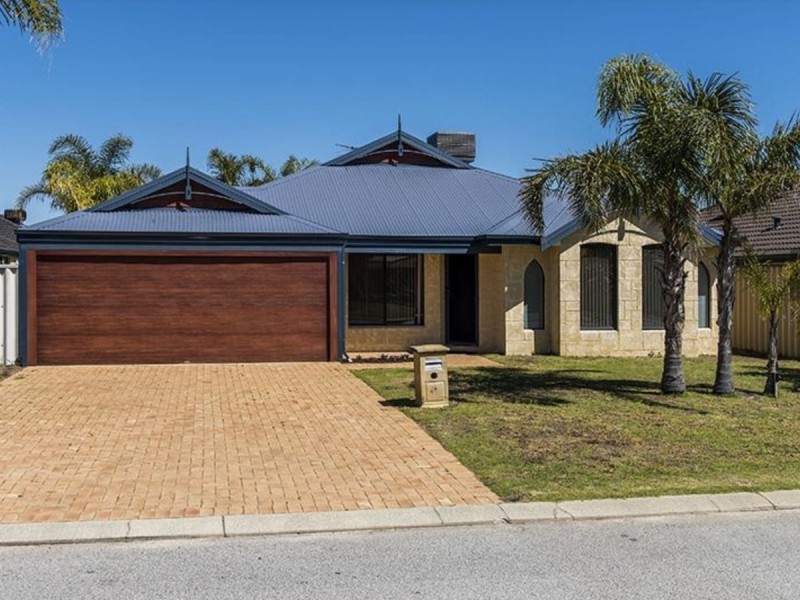 64 Pamplona Boulevard, Port Kennedy WA 6172