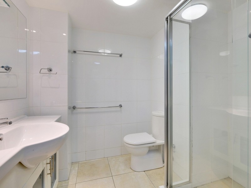 4/176 Waterworks Road, Ashgrove QLD 4060