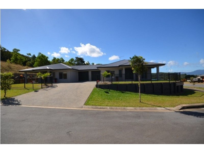 2/99 Fitzmaurice Drive, Bentley Park QLD 4869