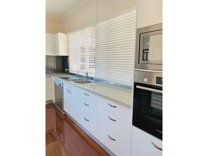 194A Edinburgh Castle Road, Wavell Heights QLD 4012