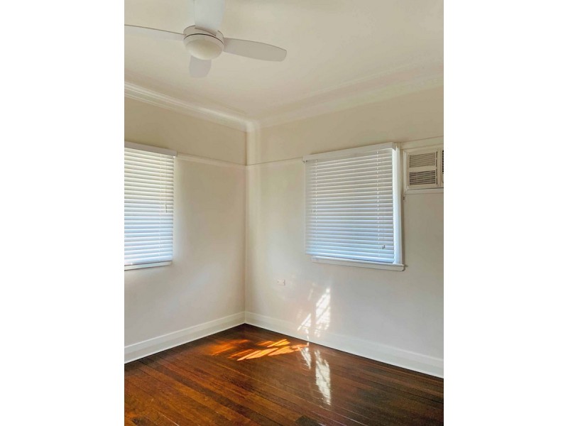 194A Edinburgh Castle Road, Wavell Heights QLD 4012