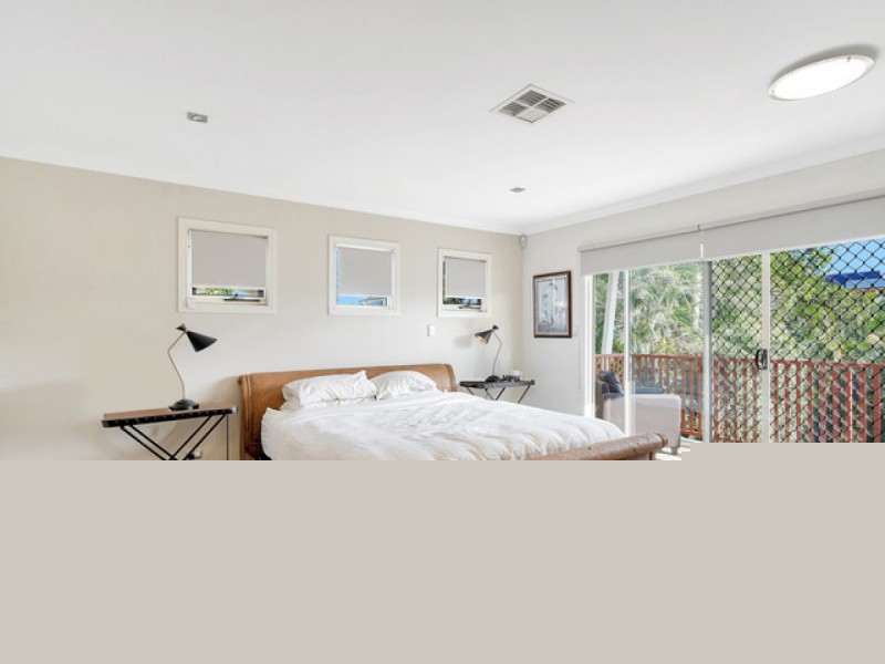 1/128 Falconer Street, Southport QLD 4215