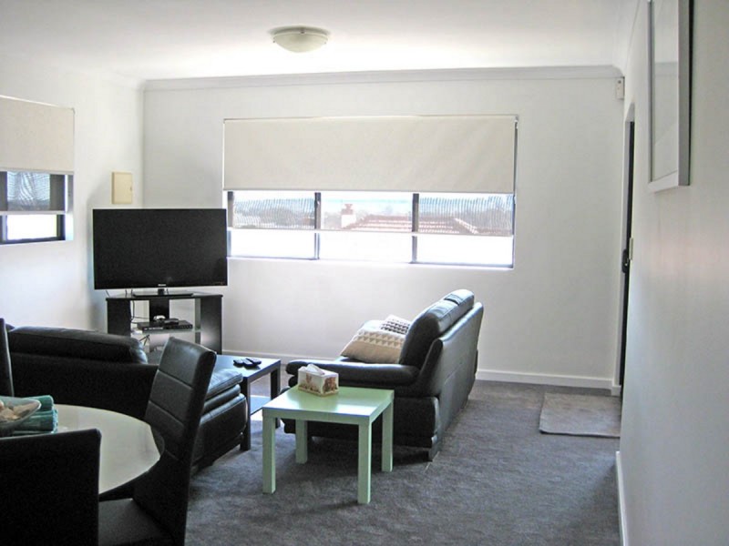 8/29 Egham Road, Lathlain WA 6100