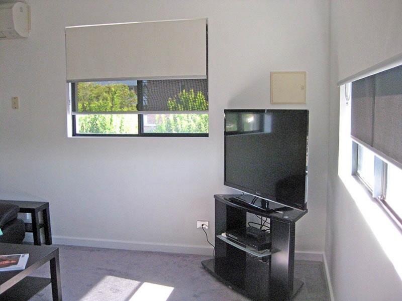 8/29 Egham Road, Lathlain WA 6100