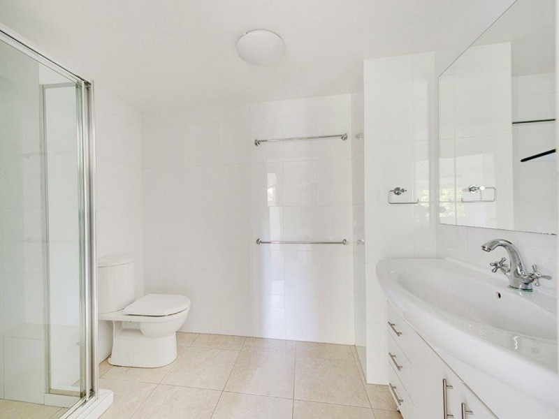 176 Waterworks Road, Ashgrove QLD 4060