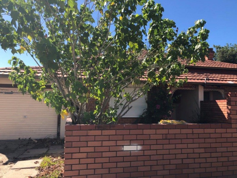 12A Ewart Street, Midvale WA 6056