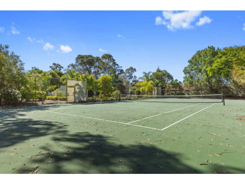 194/641 Pine Ridge Road, Biggera Waters QLD 4216