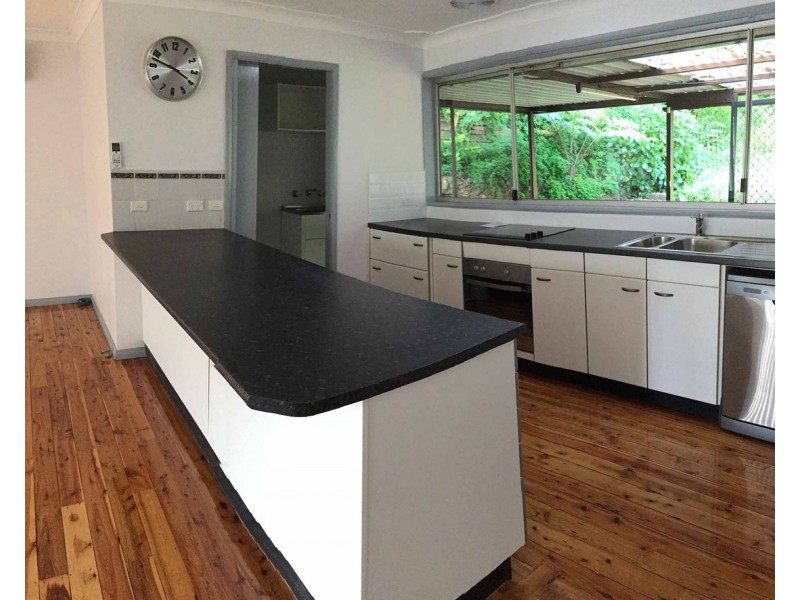 13 Narani Avenue, Niagara Park NSW 2250