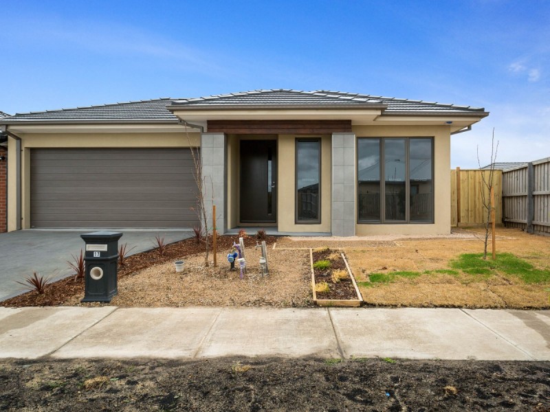 17 Icarus Drive, Kalkallo VIC 3064
