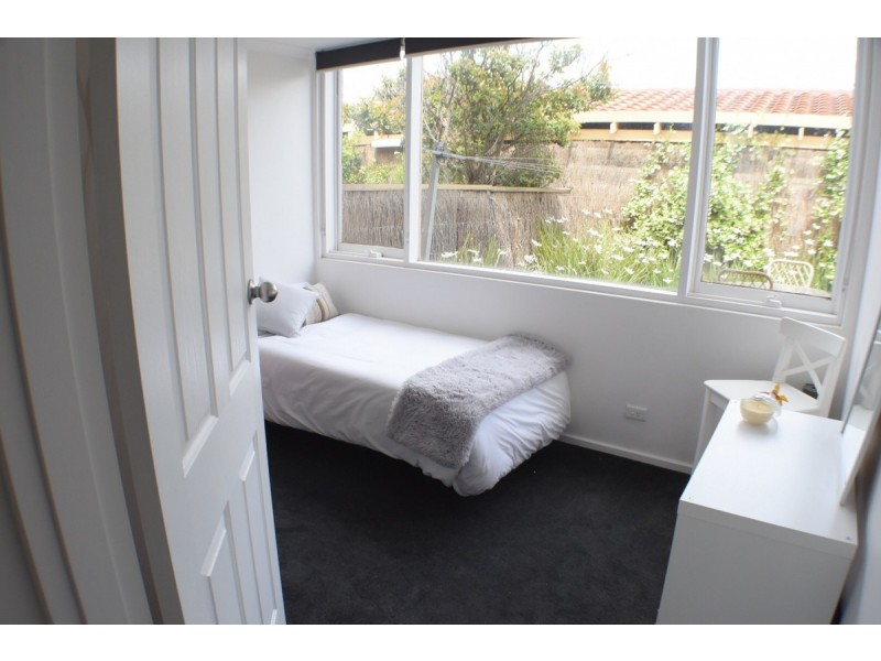 5/80 Military Road, Tennyson SA 5022