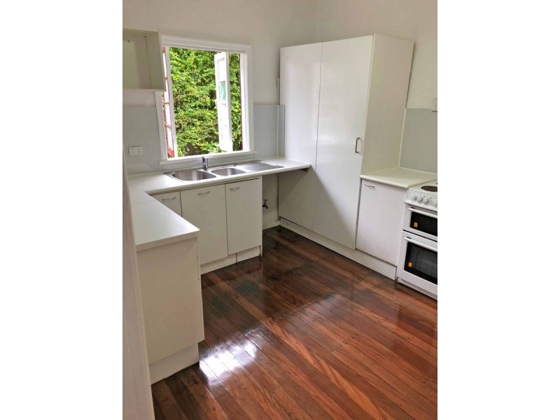 25 Coyne Street, One Mile QLD 4305