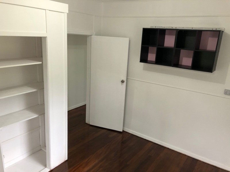 25 Coyne Street, One Mile QLD 4305