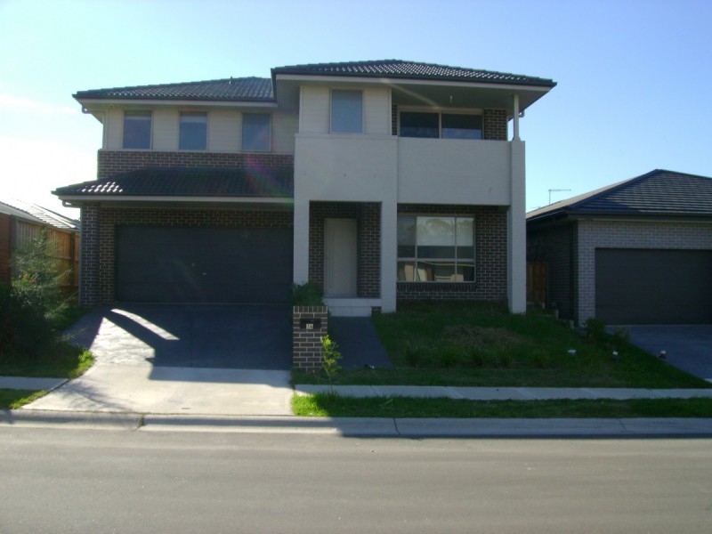 14 Pinehurst Street, Colebee NSW 2761