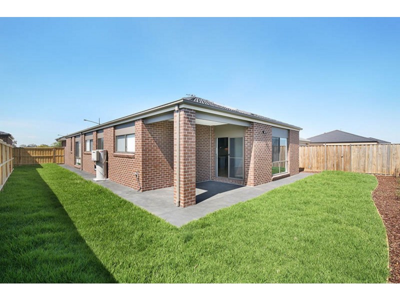 23 Guardian Street, Mickleham VIC 3064
