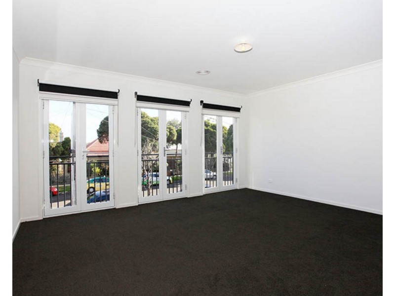 4 Latrobe Street, Moonee Ponds VIC 3039