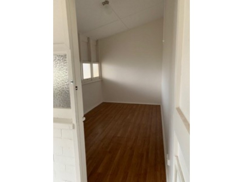 5 Overland Road, Croydon Park SA 5008