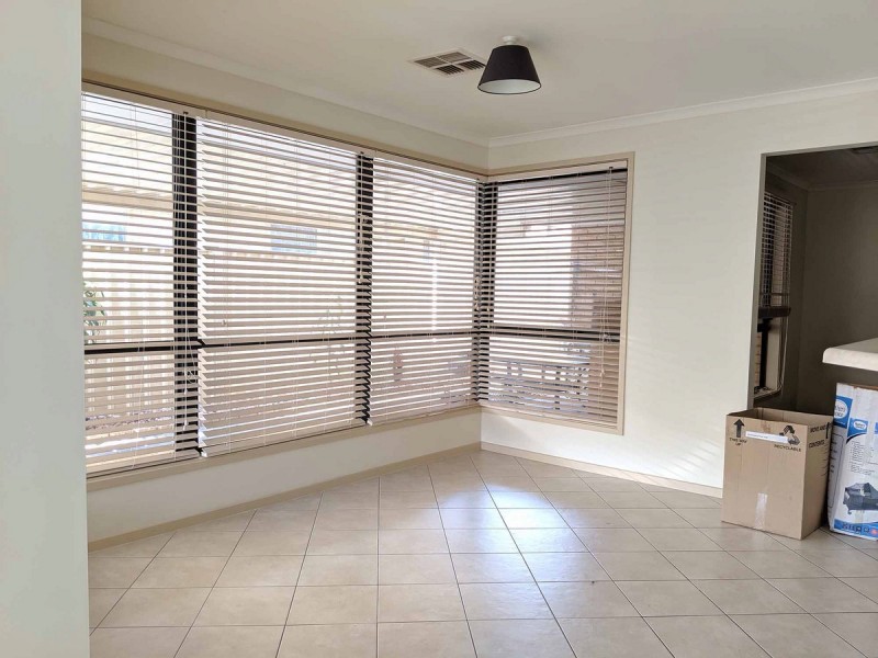 25 Newhaven Terrace, Burton SA 5110