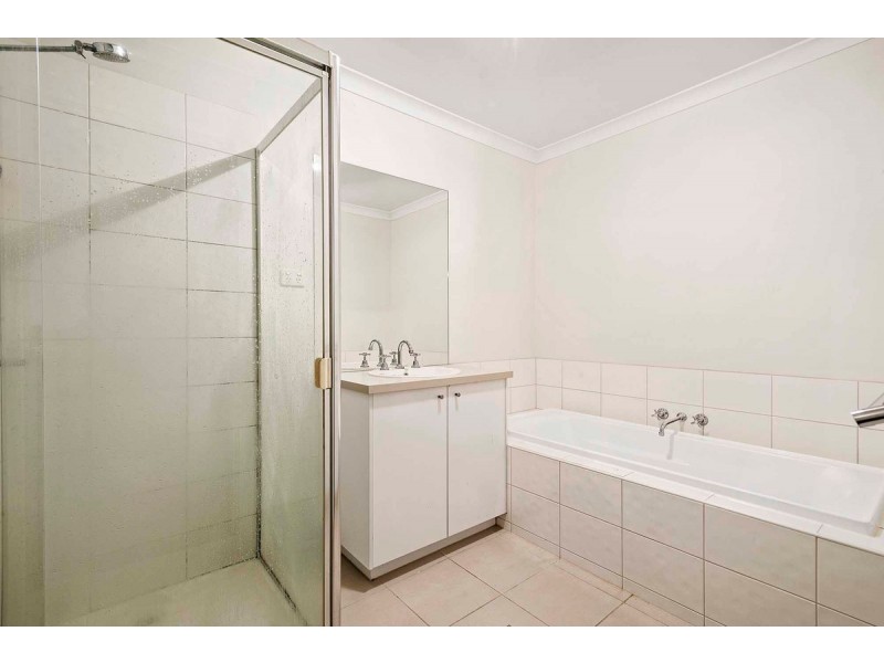 47 Evans Drive, Croydon VIC 3136