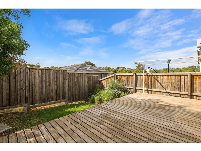 47 Evans Drive, Croydon VIC 3136