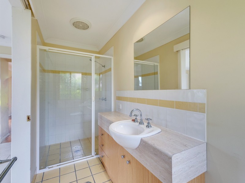 168 Kangaroo Gully Road, Bellbowrie QLD 4070