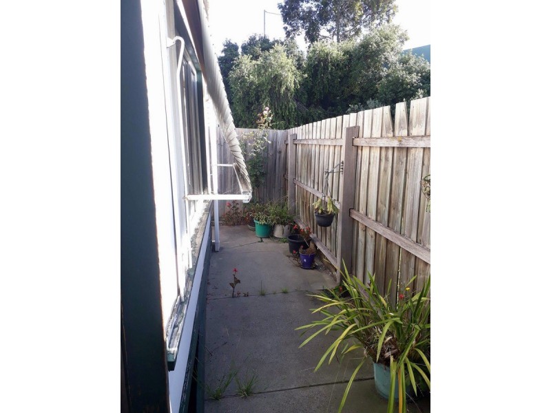 10/520 Moreland Road, Brunswick West VIC 3055