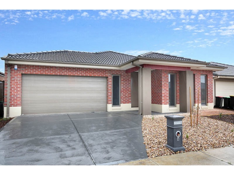 3 Fadaro Street, Mickleham VIC 3064