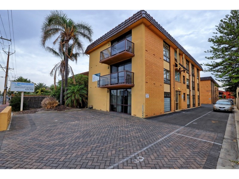 10/17 Adelphi Terrace, Glenelg North SA 5045