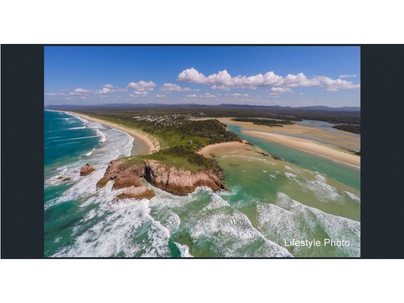 2/27 Flaherty Street, Red Rock NSW 2456