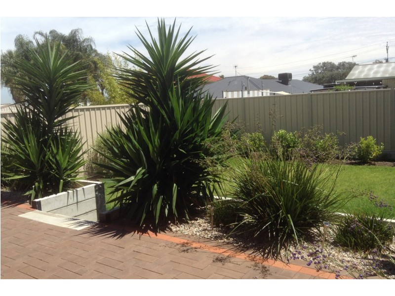 16 Fairview Terrace, Clearview SA 5085