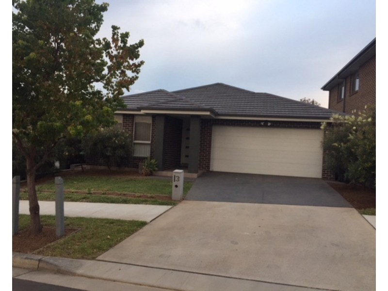 3 Holden Drive, Oran Park NSW 2570