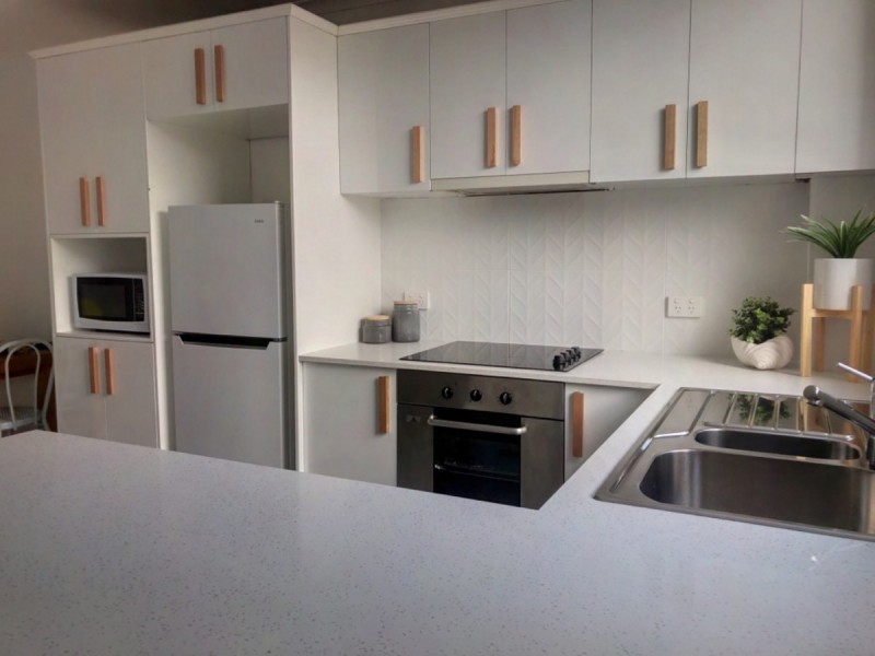 8/3303 Surfers Paradise Boulevard, Surfers Paradise QLD 4217