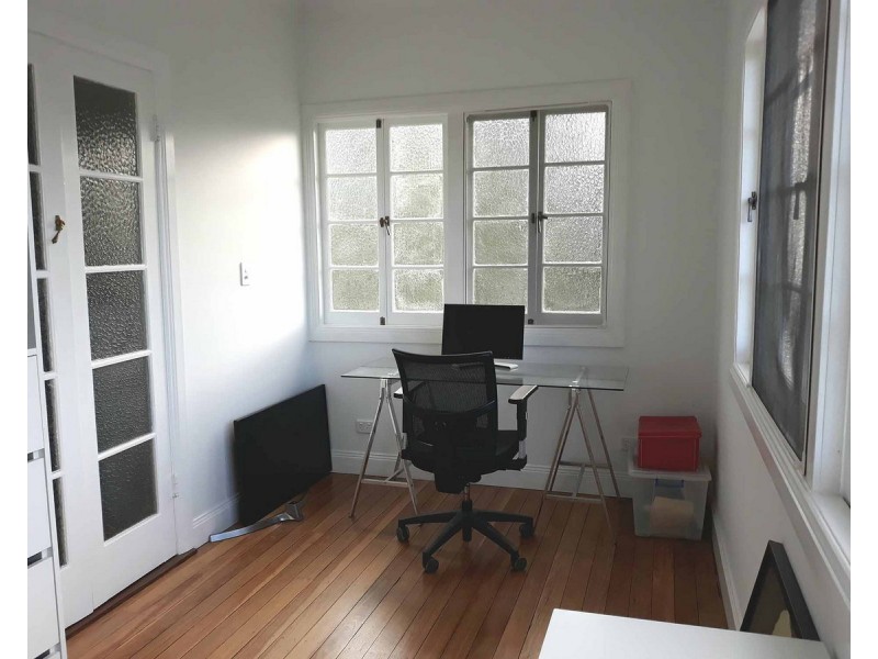 69 LeGeyt Street, Windsor QLD 4030