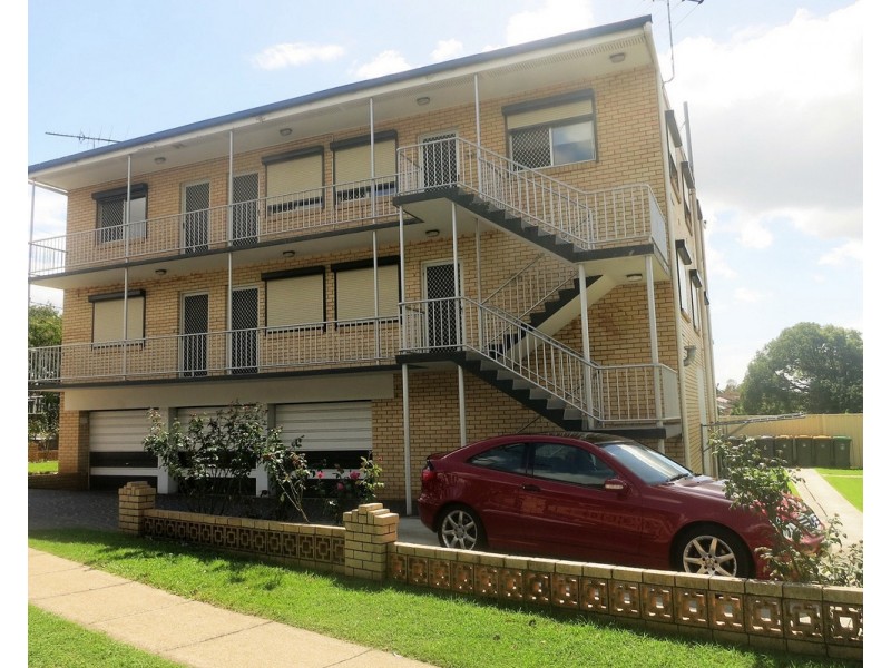 1/2 Northumbria Road, Boondall QLD 4034