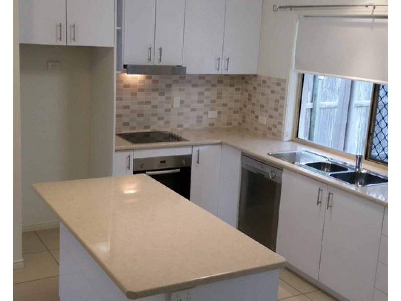 10/9 Watson Street, Pialba QLD 4655