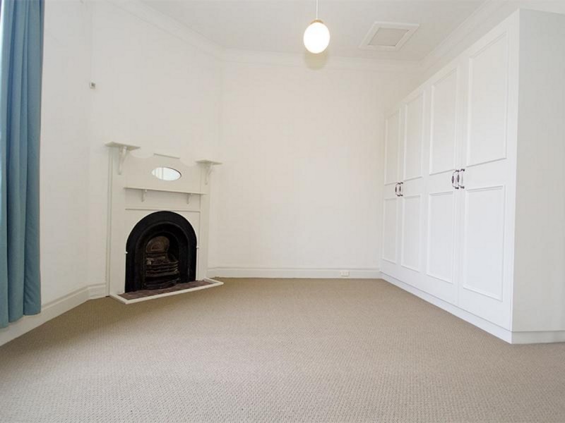 67 Roseneath Street, Clifton Hill VIC 3068