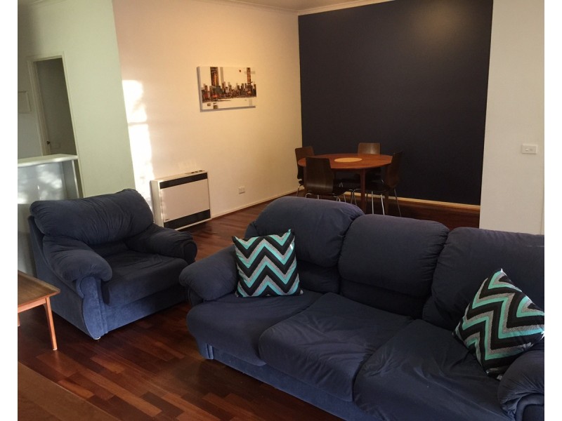 2/1068 Lygon Street, Carlton North VIC 3054