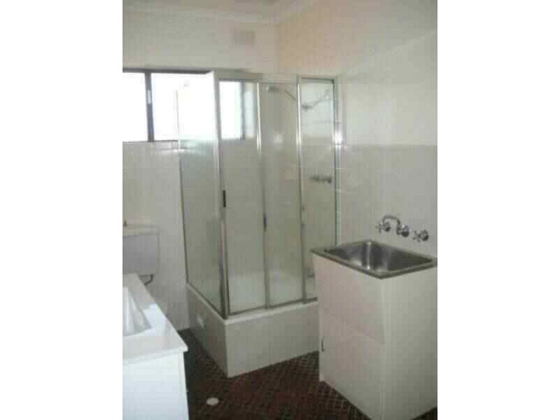 4/12 Moseley Street, Glenelg SA 5045