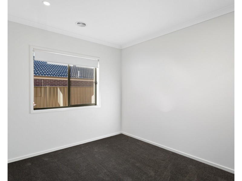 6 Rowlock Place, Curlewis VIC 3222