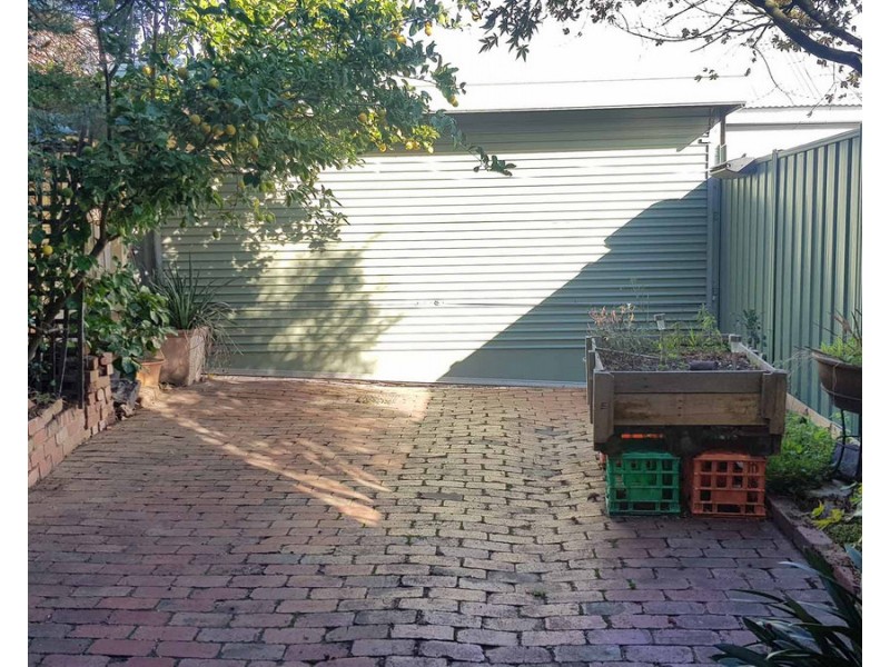 528 Victoria Street, Brunswick West VIC 3055