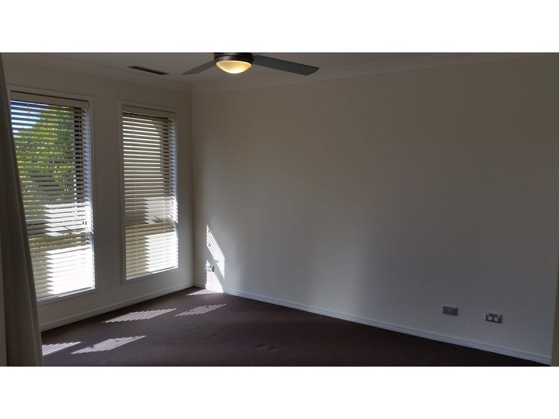 2145/1 The Vistas Drive, Carrara QLD 4211